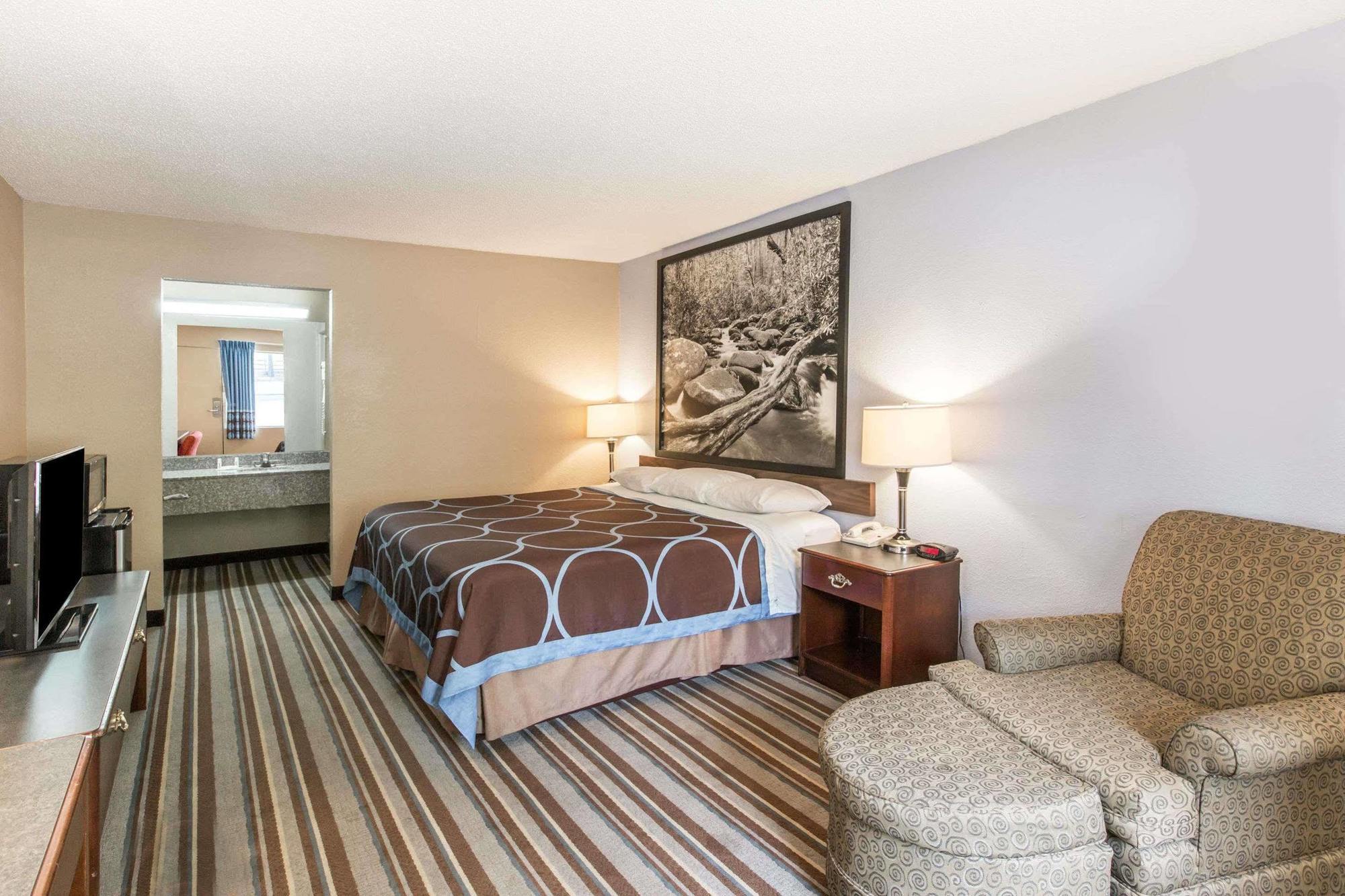 Super 8 By Wyndham Caryville Tn Eksteriør bilde